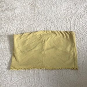 Yellow crop top!